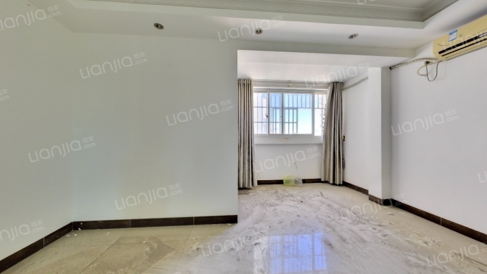 天龙阁二手房实景图