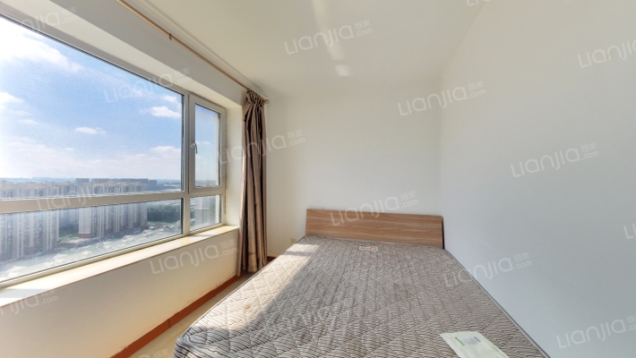 雨润星雨华府二手房实景图