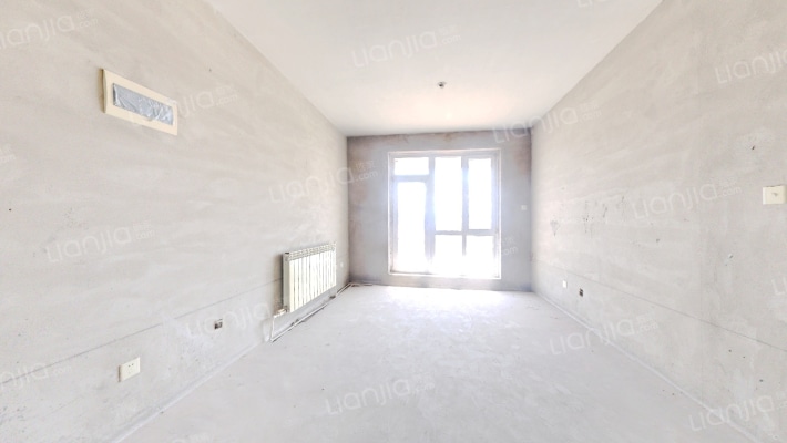 雯霆华苑二手房实景图