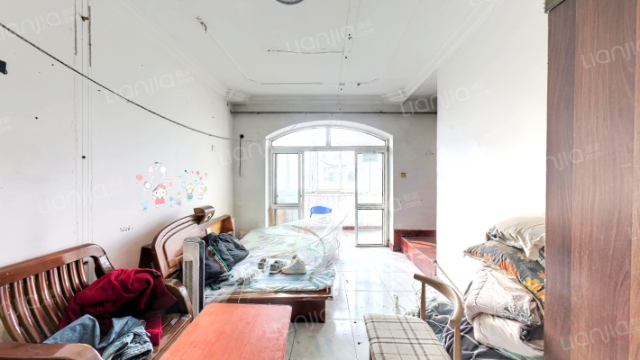 雅园二手房实景图