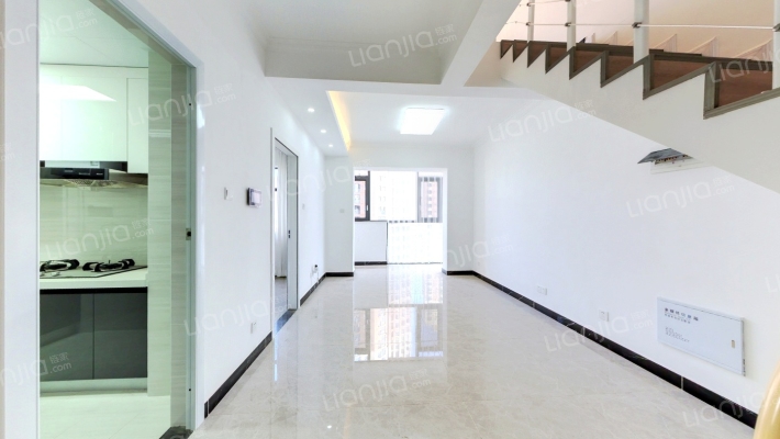 华信悦峰二手房实景图