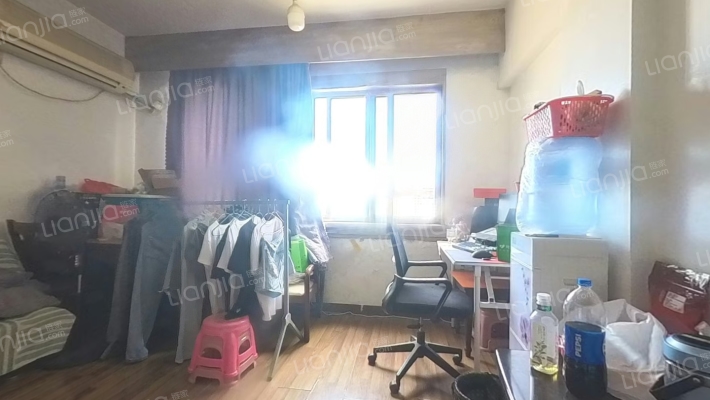 金碧神话二手房实景图