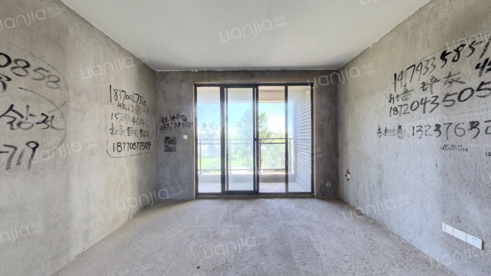 蓝江小区B区二手房实景图