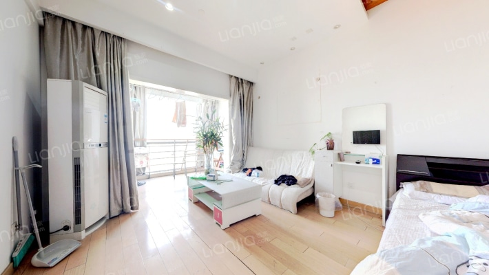 恒润后街酒店式公寓二手房实景图