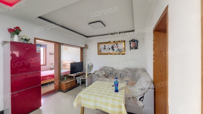 古树新苑住宅小区二手房实景图