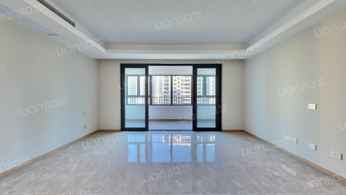 绿地太湖朗峯二手房实景图