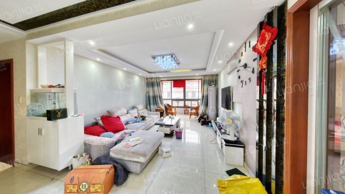 丽苑西区二手房实景图