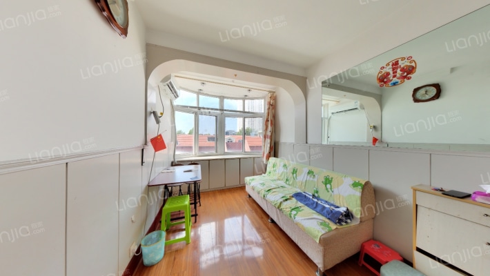 南阳路二手房实景图