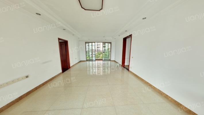 怡翠玫瑰园二手房实景图