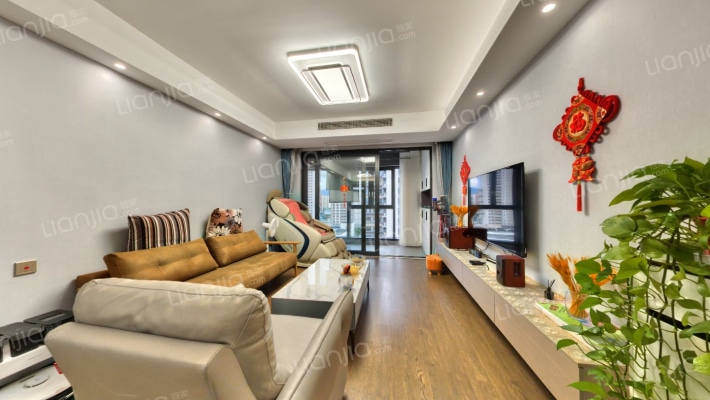 星河时代新著二手房实景图