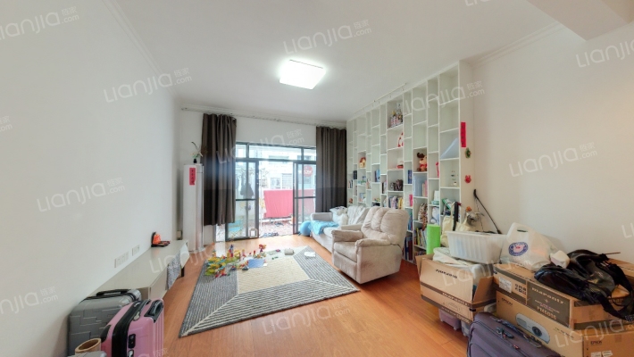 凤岭·新新家园C区二手房实景图