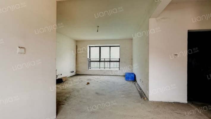 山水华府二手房实景图