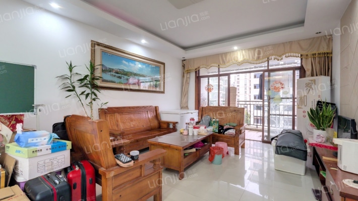 集美·麦景新苑二手房实景图