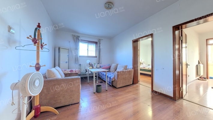 景龙池75号二手房实景图