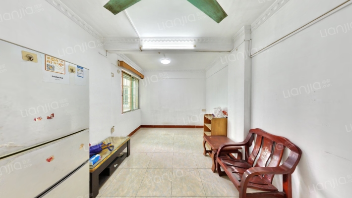 珠江半岛花园二手房实景图