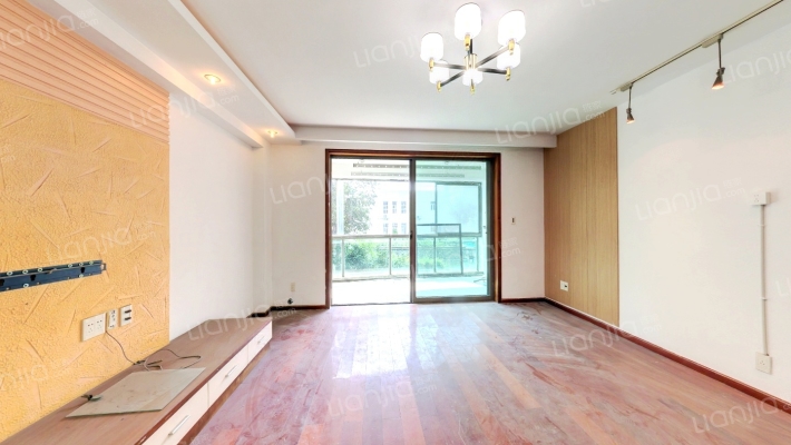 禾城世纪花园二手房实景图