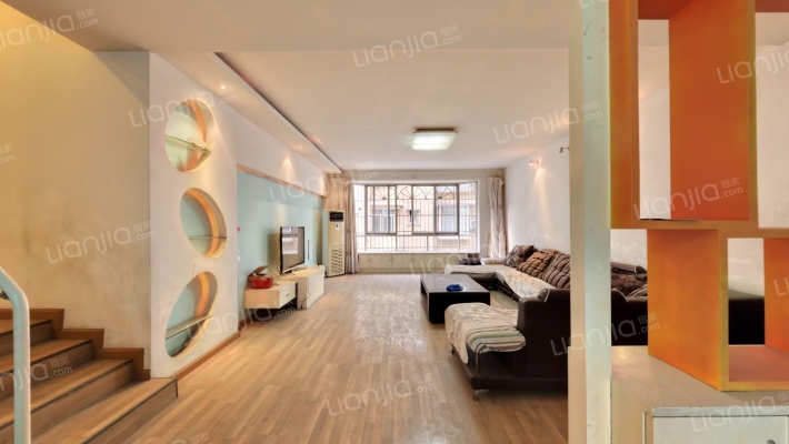 乡企局小区二手房实景图