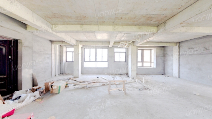 半岛花园二手房实景图