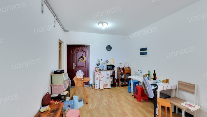 东和雅苑二手房实景图