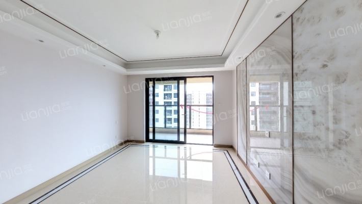 龙湖·龙誉城二手房实景图