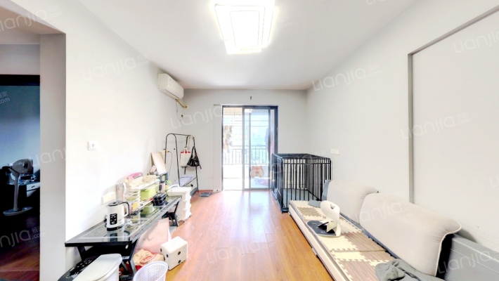 泰禾金尊府二手房实景图