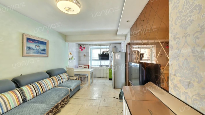 胭脂河E区二手房实景图