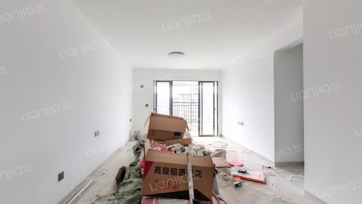 彰泰欢乐颂二手房实景图