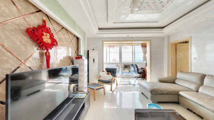 滨江花苑二手房实景图