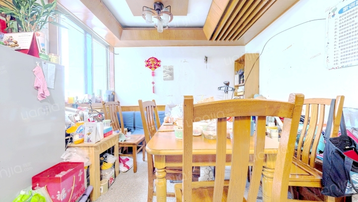 文曲路103号二手房实景图