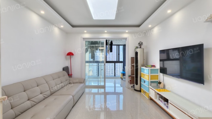 绿地中央广场三期二手房实景图