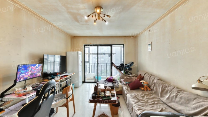 假日城市二手房实景图