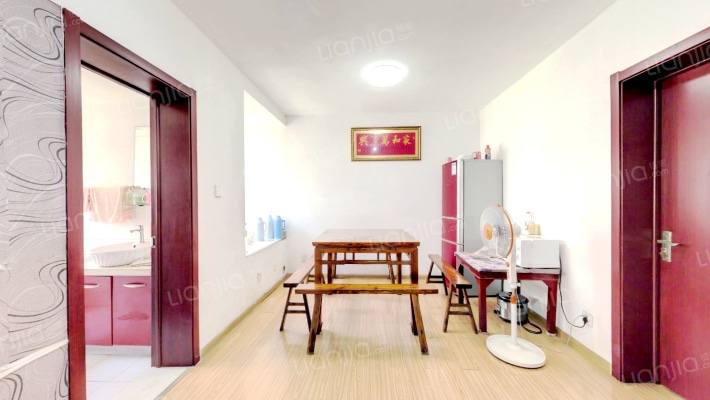 淳新花园 二手房实景图