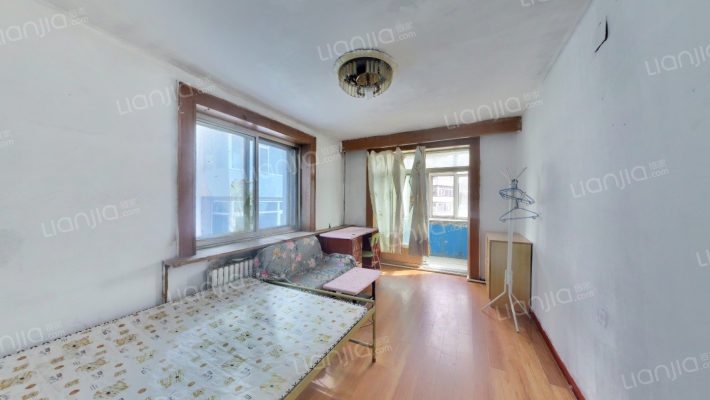 机电宿舍二手房实景图