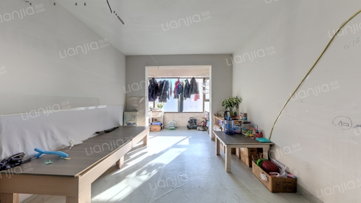 晋建·迎曦园二手房实景图