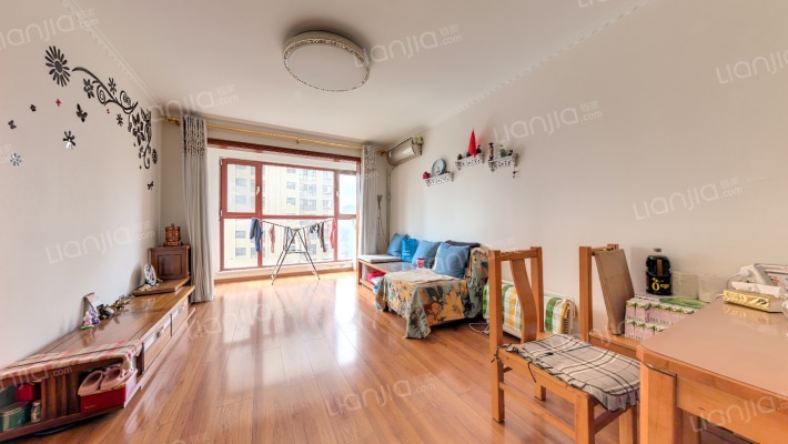 御花园二手房实景图