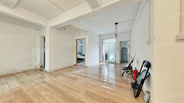 友谊国际百老汇二手房实景图