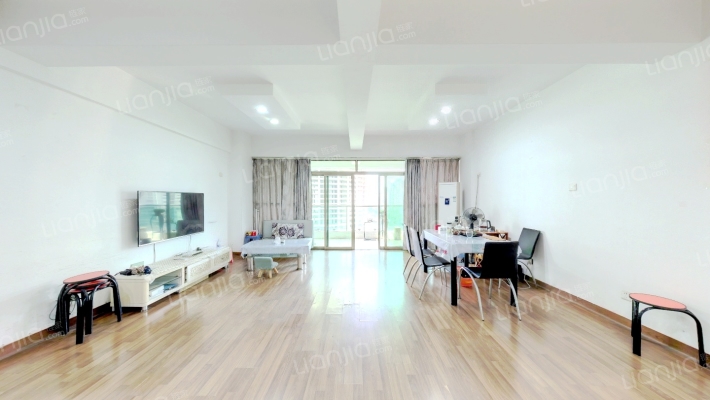 长城广场二手房实景图