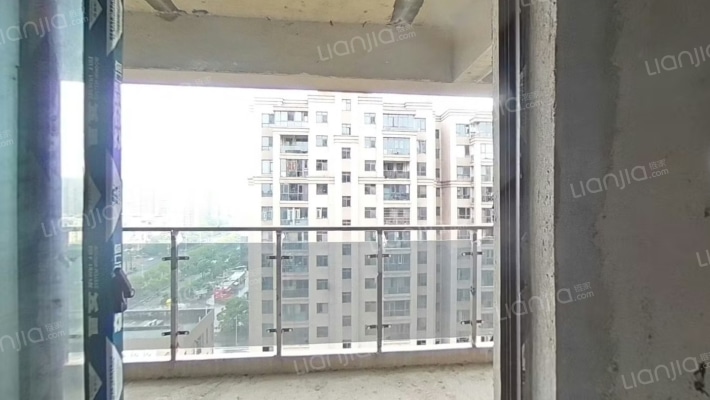 融冠恋城二手房实景图
