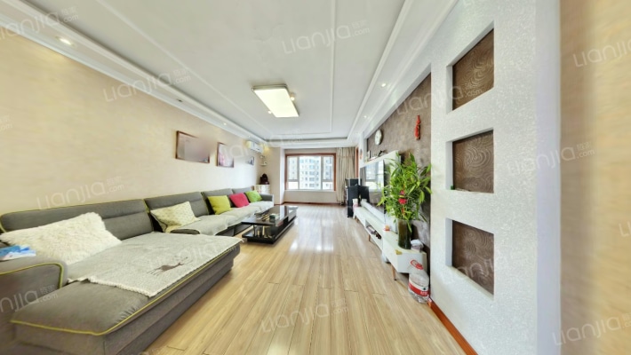 天鹅湾二手房实景图