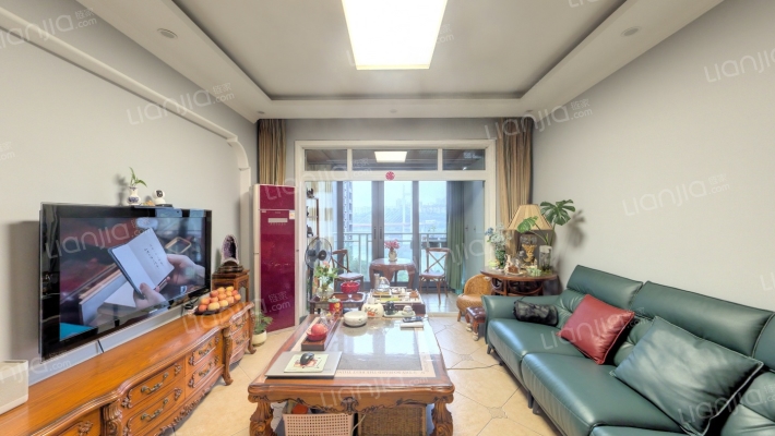 华宇秋水长天二手房实景图