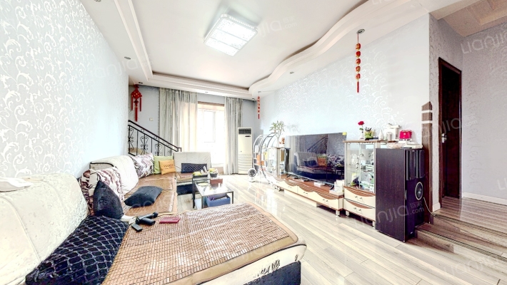 四季花语二手房实景图