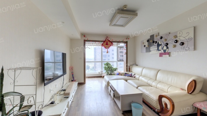 万科城市之光C区二手房实景图