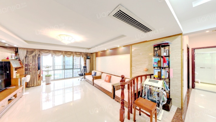 海豚湾二手房实景图