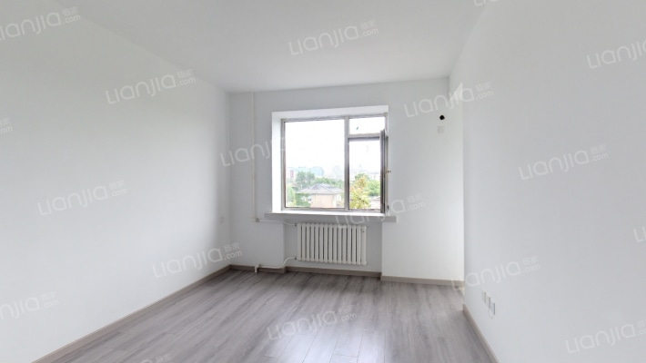 礼士胡同甲66号院二手房实景图