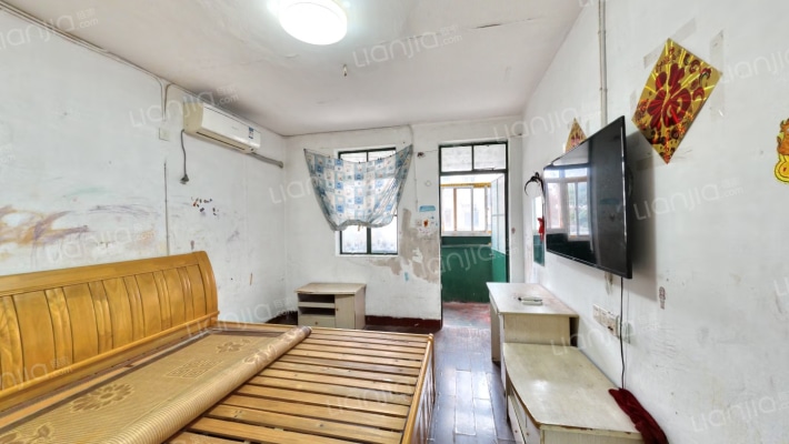 梅花里二手房实景图