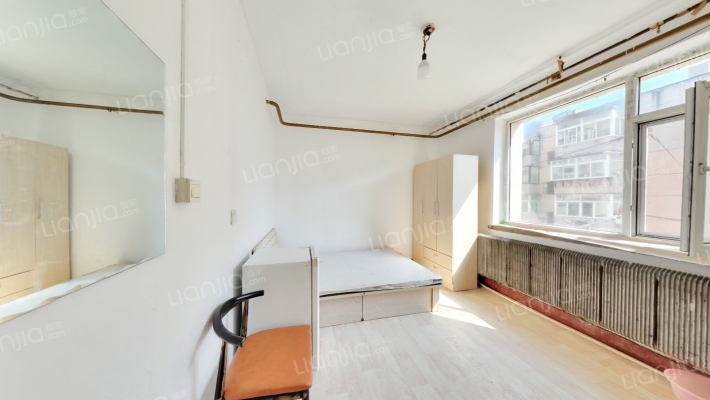 海港楼二手房实景图