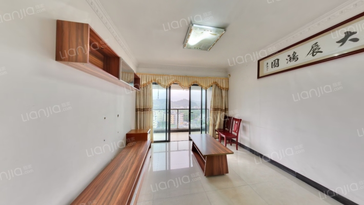 上城湾畔东区二手房实景图