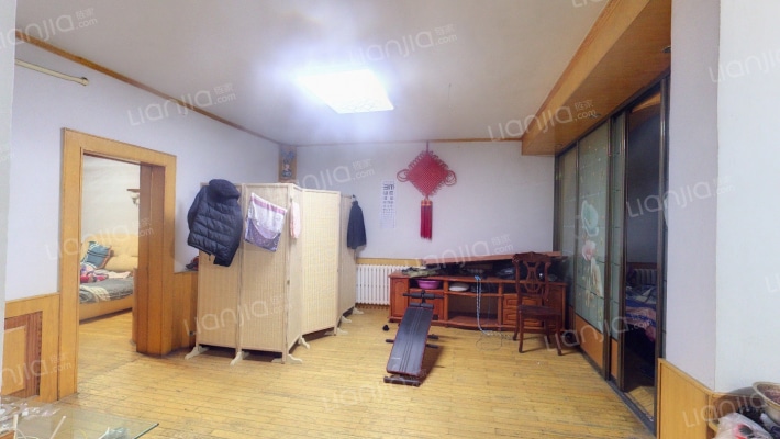 蓝天高层二手房实景图