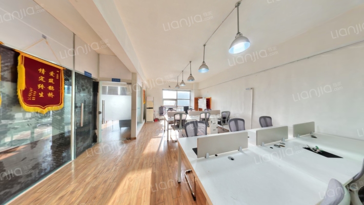 时代锋尚二手房实景图