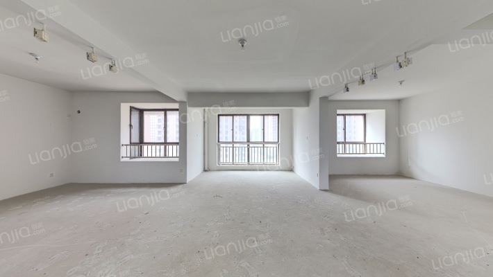 金成三村二手房实景图